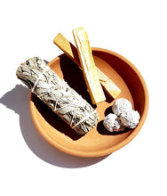 Load image into Gallery viewer, Palo Santo - Florida Sol Crystal Co